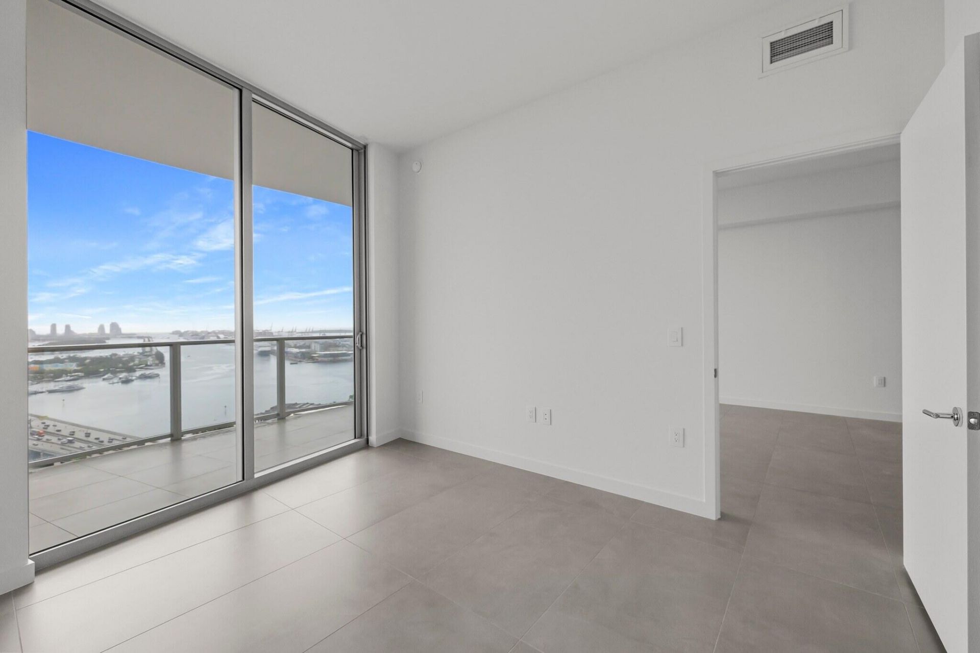 1400 Biscayne Boulevard, Unit 3204, Miami, FL 33132 Photo