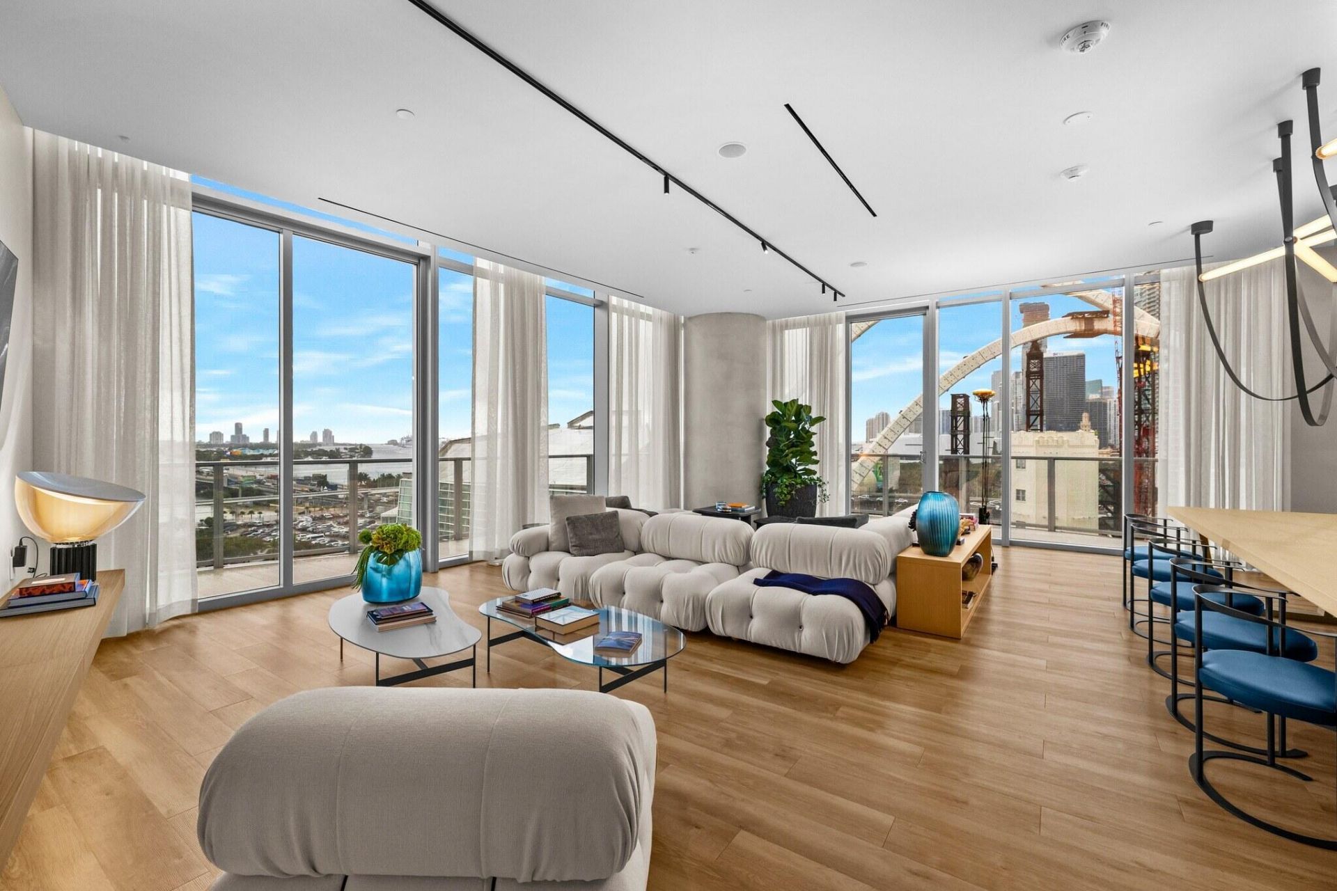 1400 Biscayne Boulevard, Unit 3204, Miami, FL 33132 Photo