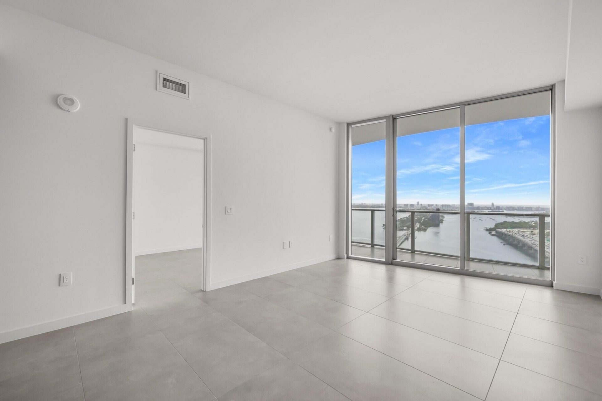 1400 Biscayne Boulevard, Unit 3204, Miami, FL 33132 Photo
