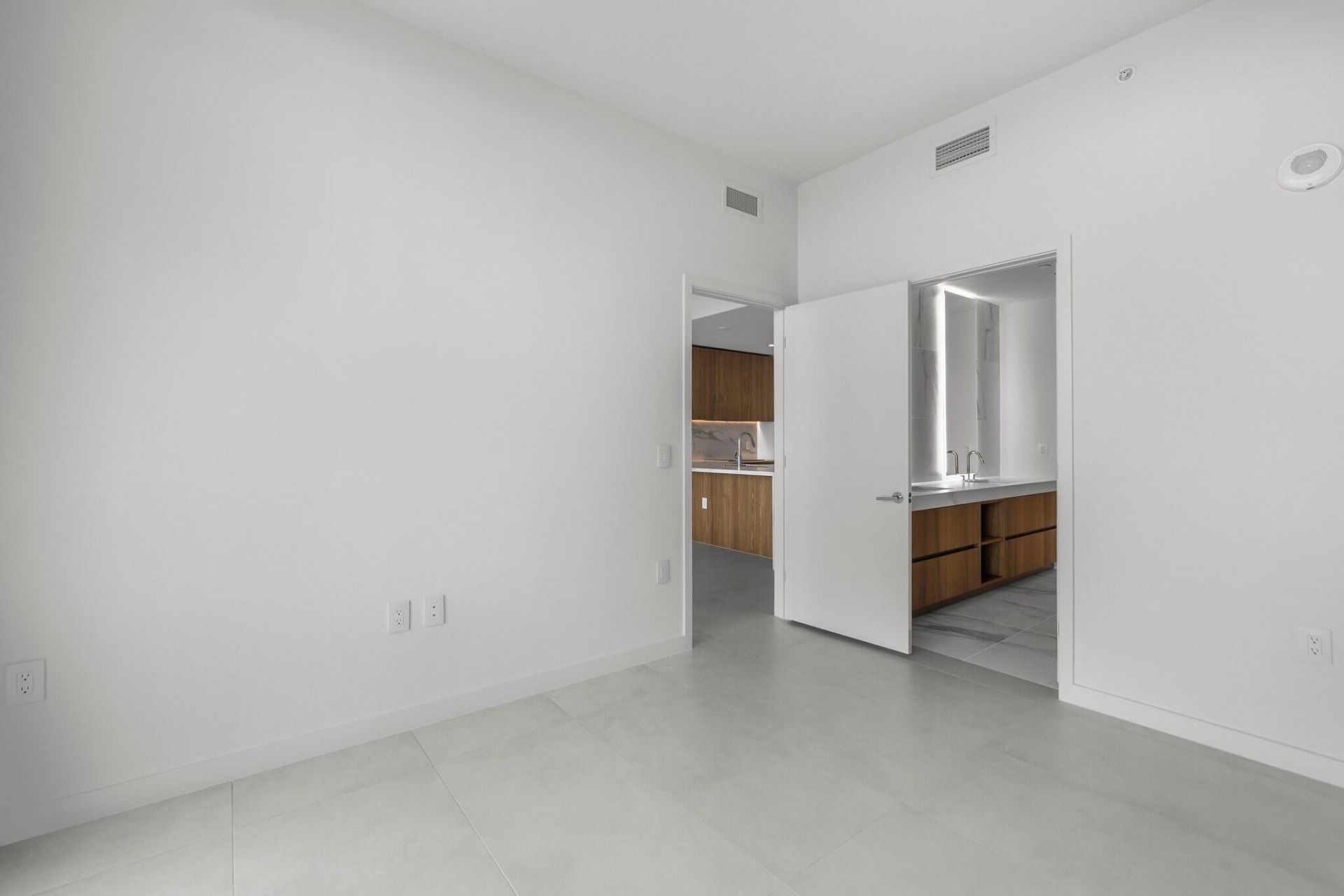 1400 Biscayne Boulevard, Unit 3604, Miami, FL 33132 Photo
