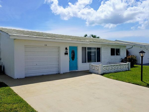 114 SW 10TH Street, Boynton Beach, FL 33426