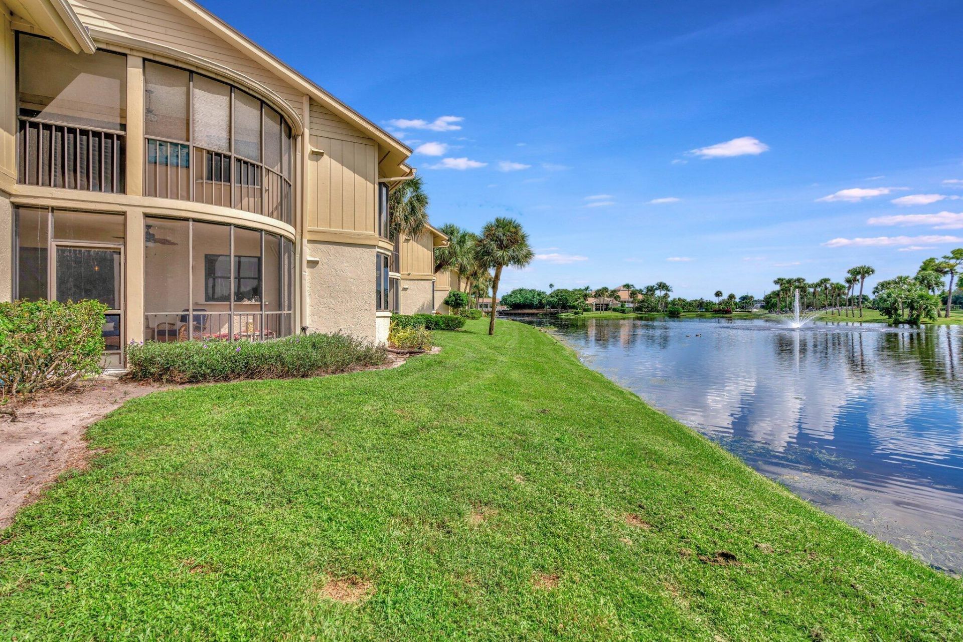 16913 Waterbend Drive, Unit 162, Jupiter, FL 33477 Photo