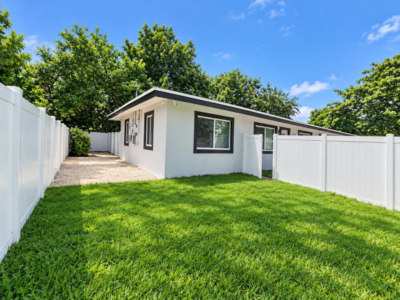 1621 NE 3rd Avenue, Fort Lauderdale, FL 33305 Photo