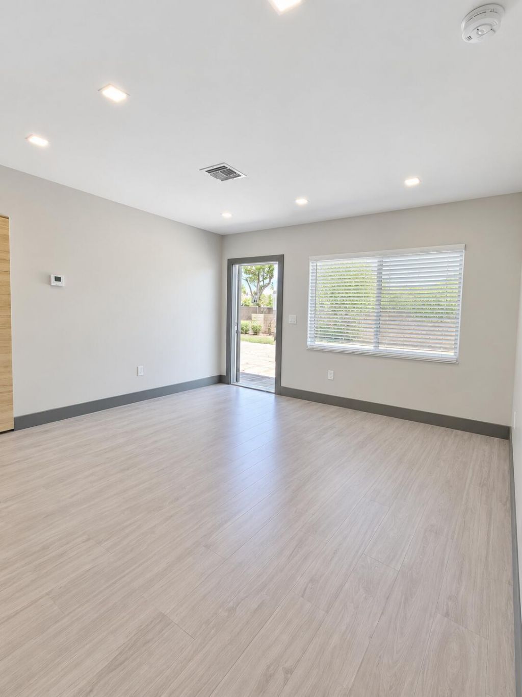 1621 NE 3rd Avenue, Fort Lauderdale, FL 33305 Photo