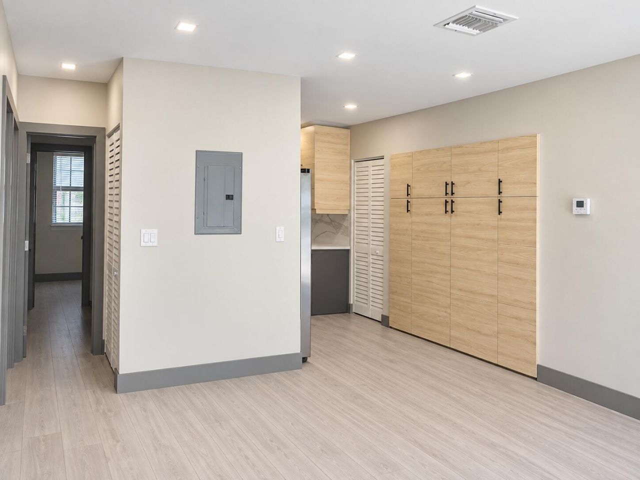 1621 NE 3rd Avenue, Fort Lauderdale, FL 33305 Photo