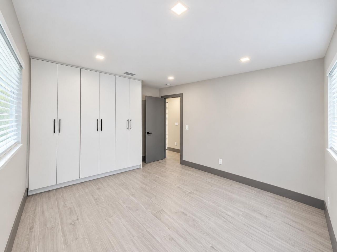 1402 NE 2nd Avenue, Fort Lauderdale, FL 33305 Photo
