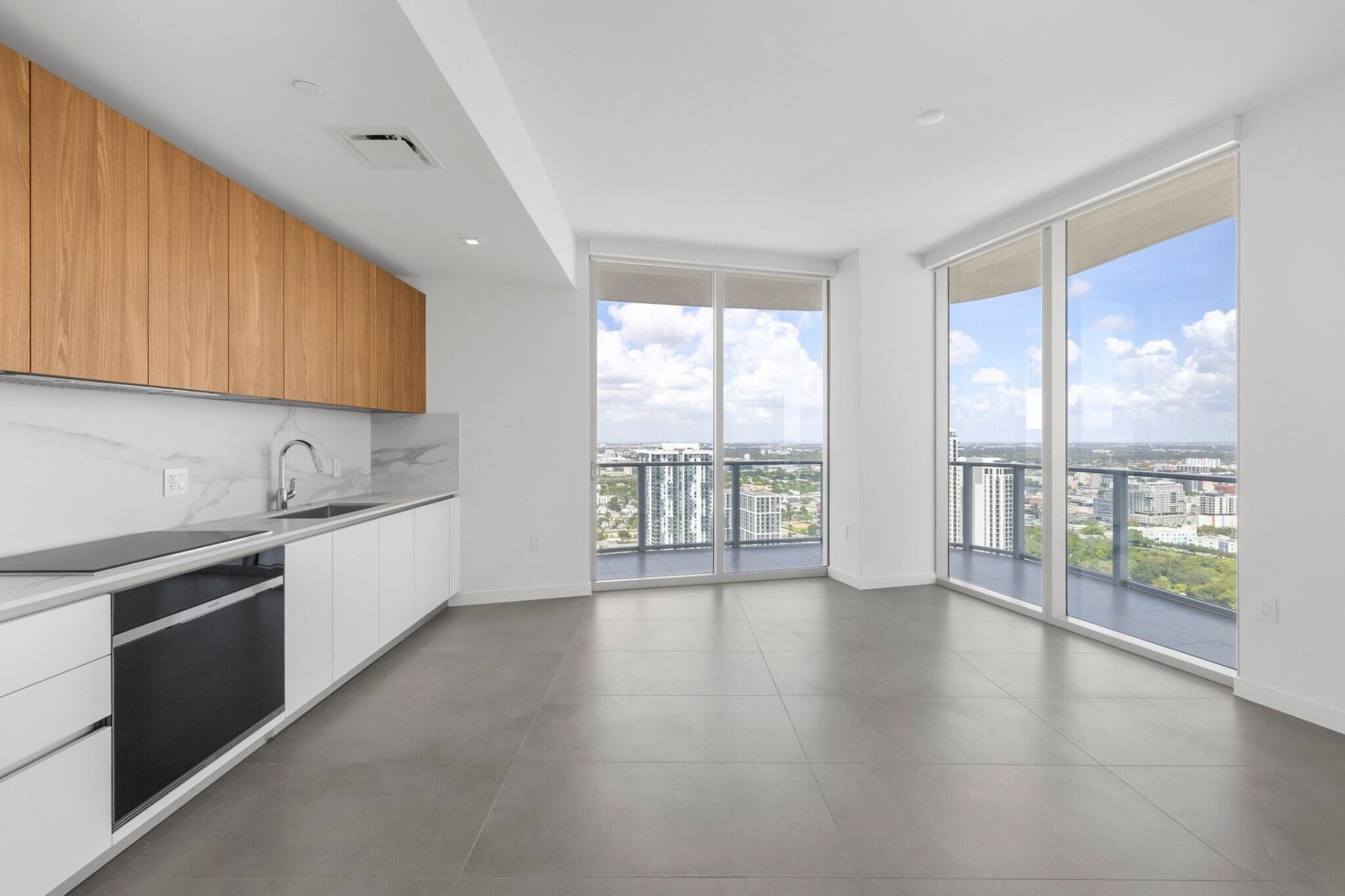 1400 Biscayne Boulevard, Unit 3607, Miami, FL 33132 Photo