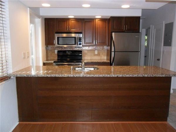 1009 NE 23RD Drive, Unit 2, Wilton Manors, FL 33305