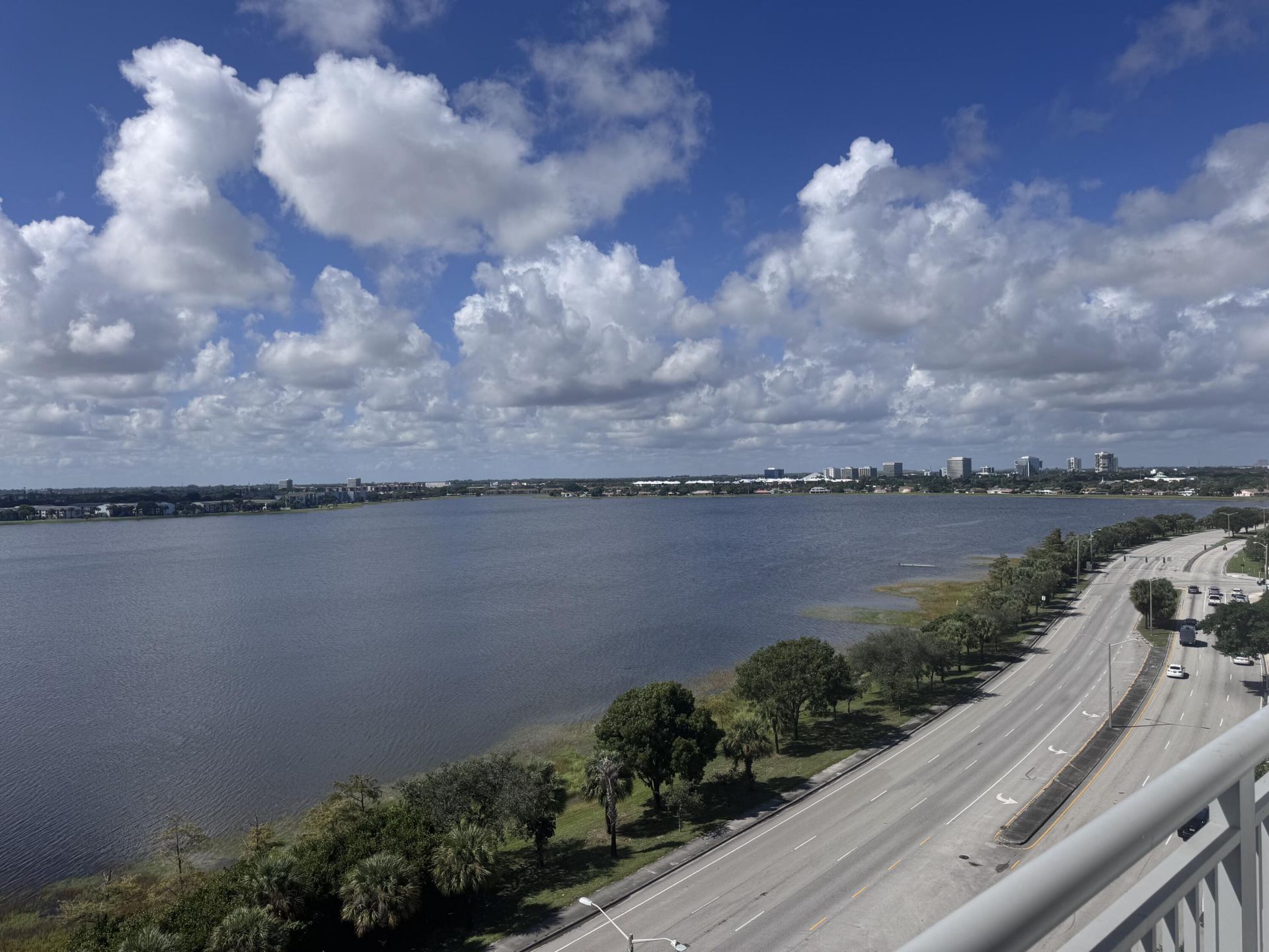 300 S Australian Avenue, Unit 811, West Palm Beach, FL 33401 Photo