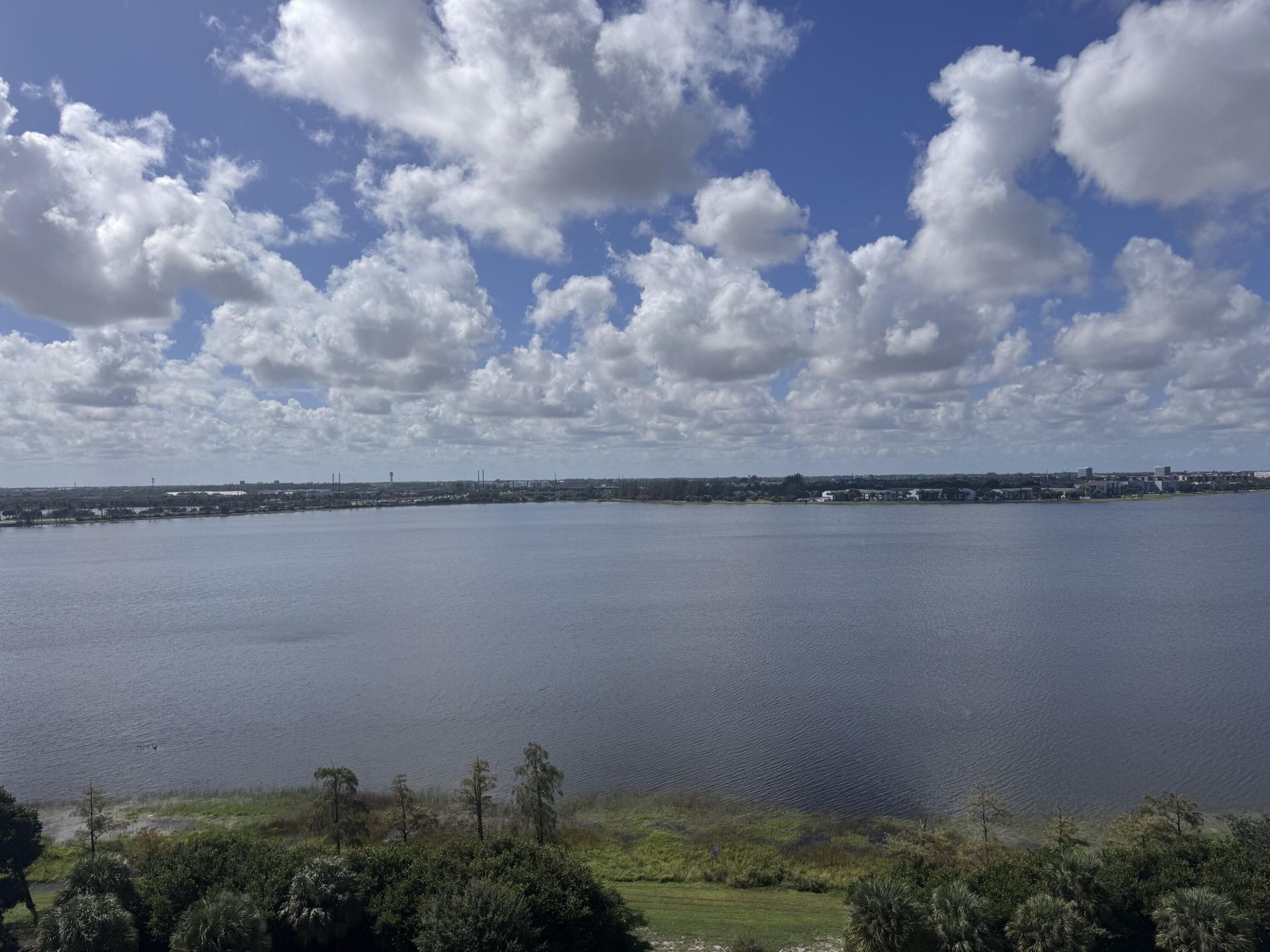 300 S Australian Avenue, Unit 811, West Palm Beach, FL 33401 Photo