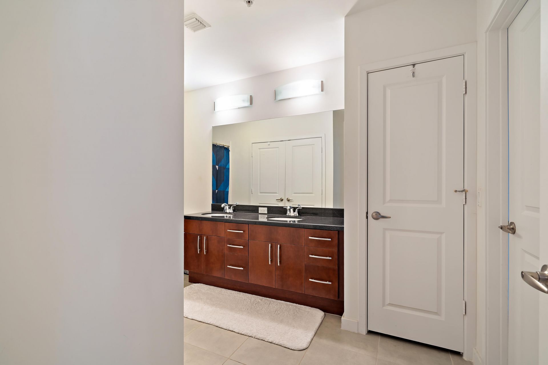 300 S Australian Avenue, Unit 811, West Palm Beach, FL 33401 Photo