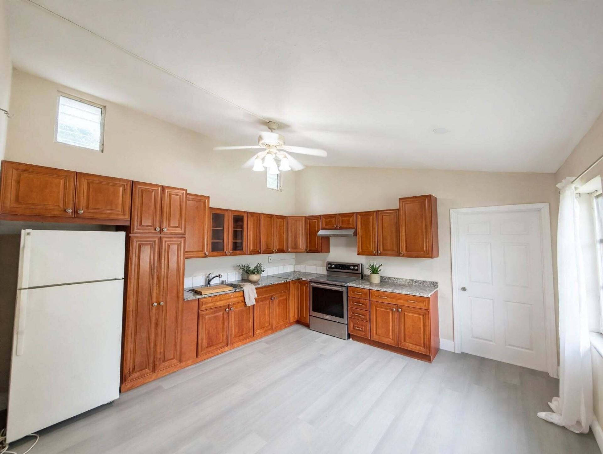 216 NW 12th Court, Unit 3, Pompano Beach, FL 33060 Photo
