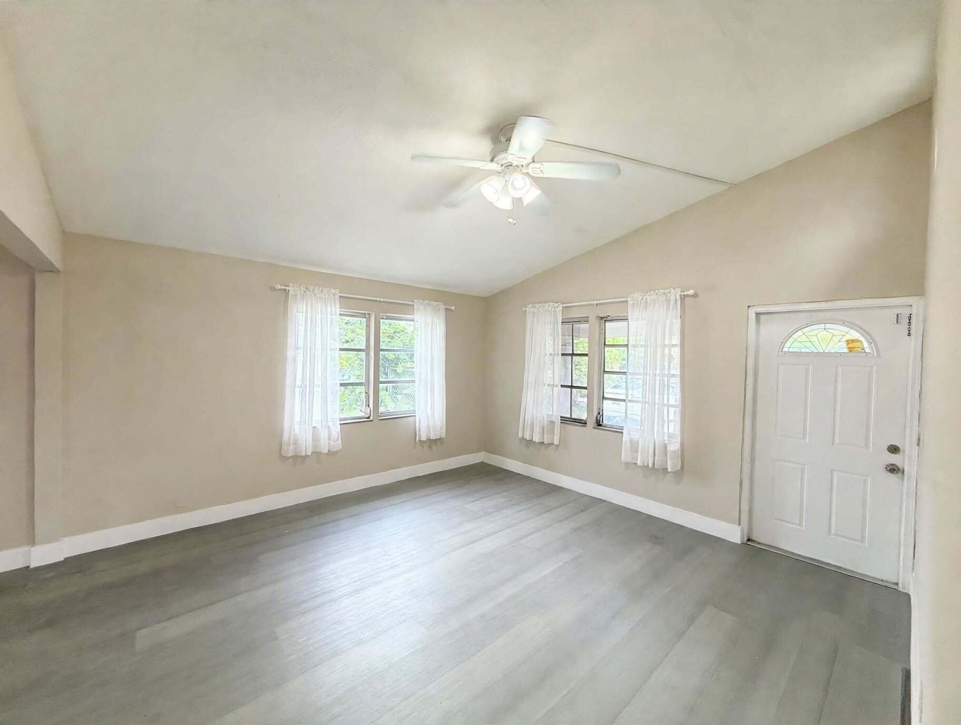216 NW 12th Court, Unit 3, Pompano Beach, FL 33060 Photo
