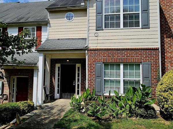375 Brookview Drive, Riverdale, GA 30274