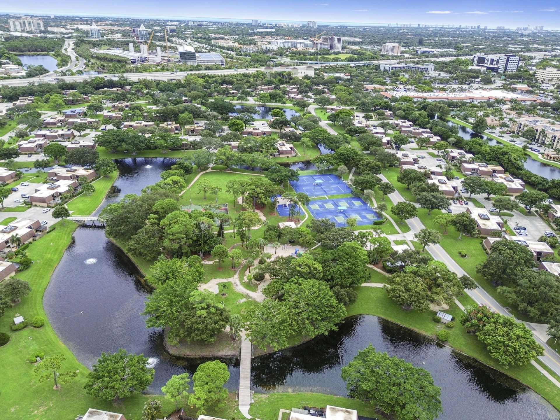 2523 25th Lane, Palm Beach Gardens, FL 33418 Photo