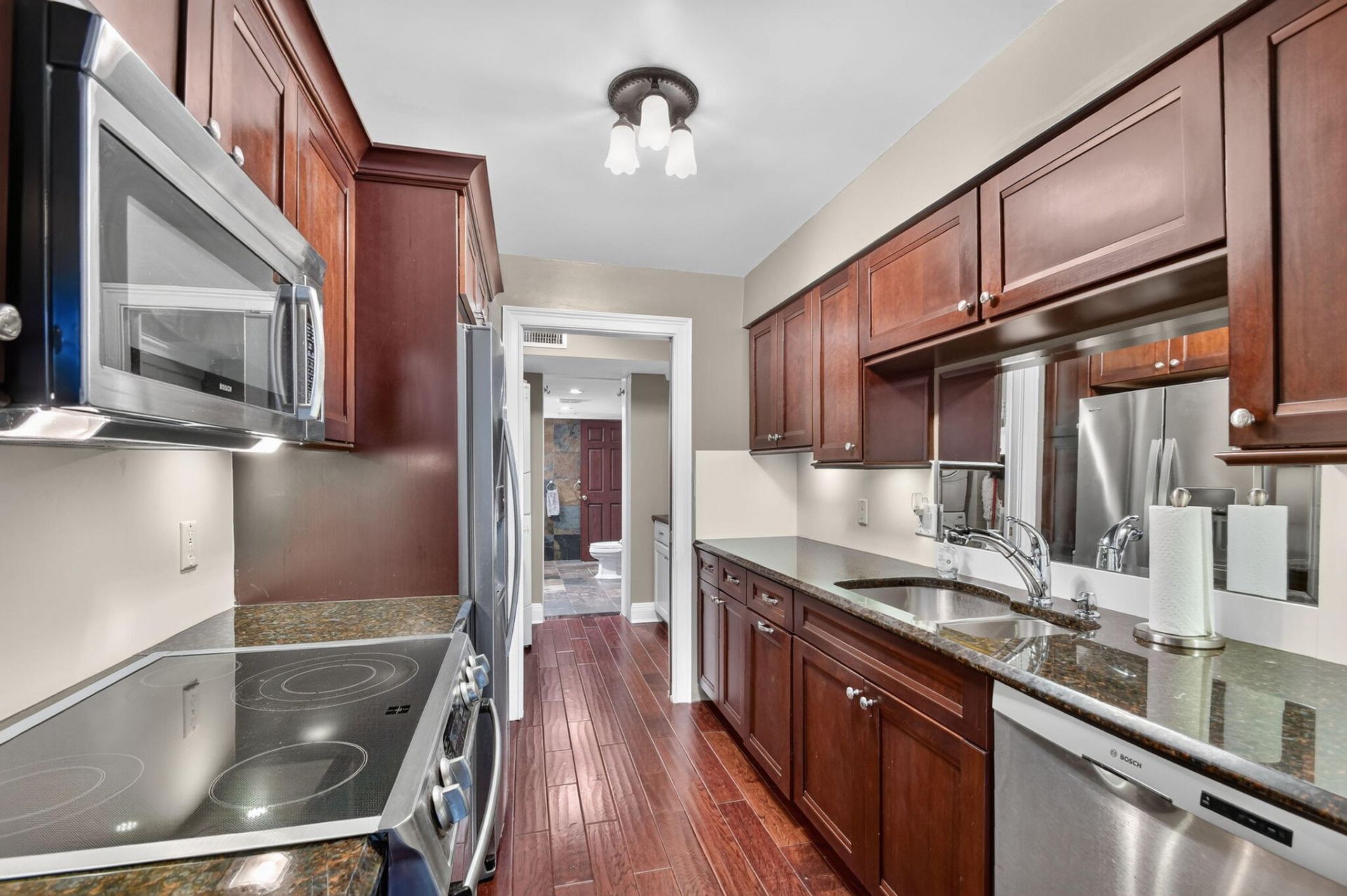 102 Half Moon Circle, Unit F2, Hypoluxo, FL 33462 Photo