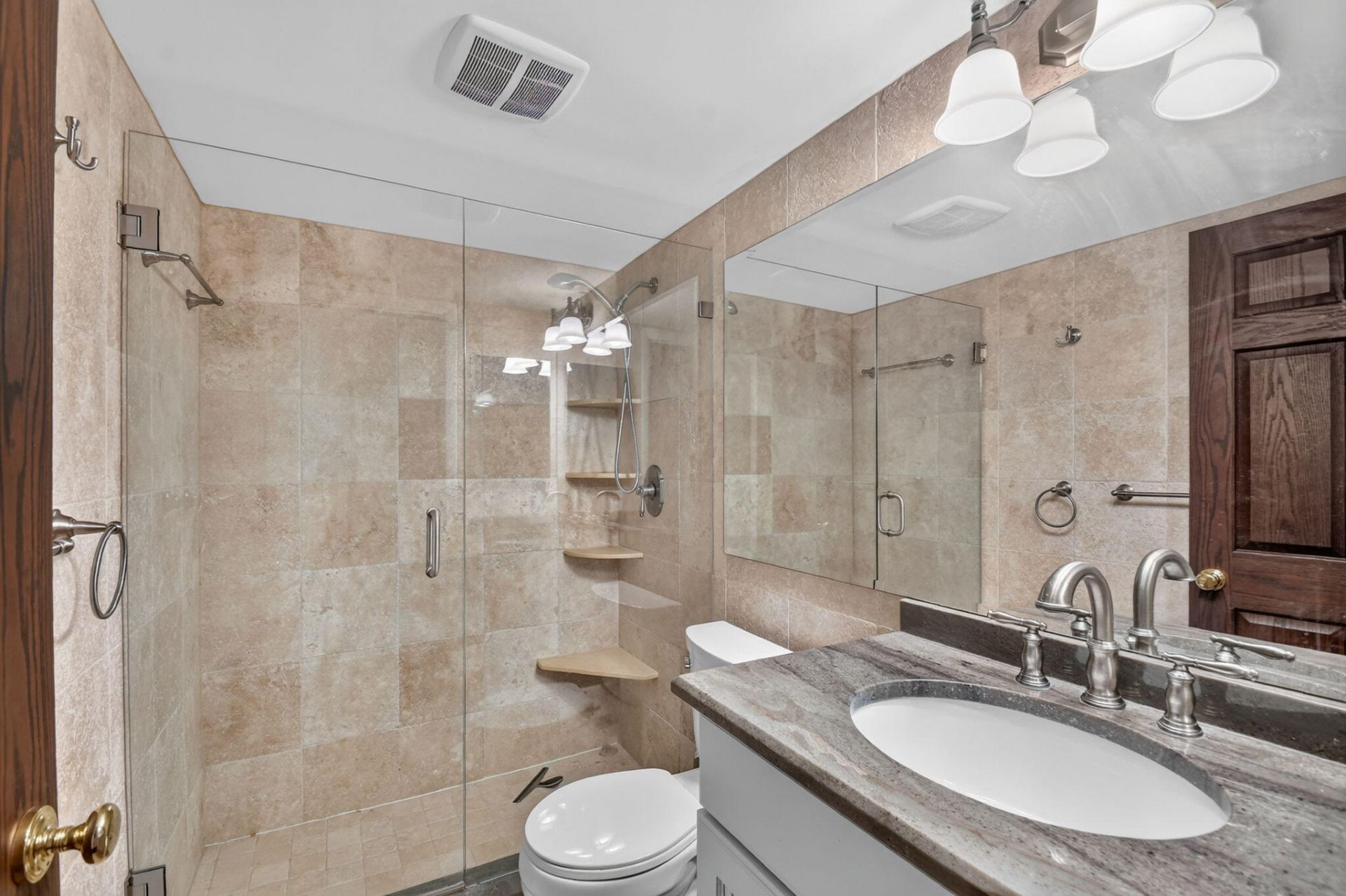 102 Half Moon Circle, Unit F2, Hypoluxo, FL 33462 Photo