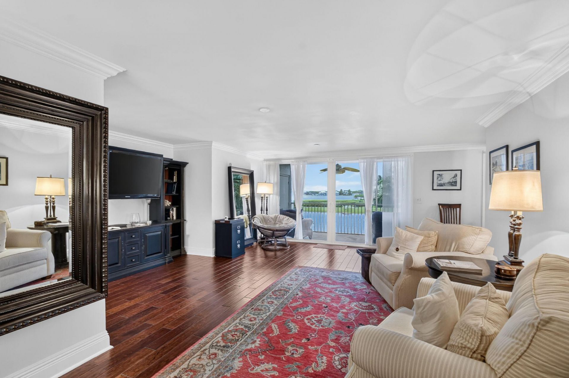 102 Half Moon Circle, Unit F2, Hypoluxo, FL 33462 Photo