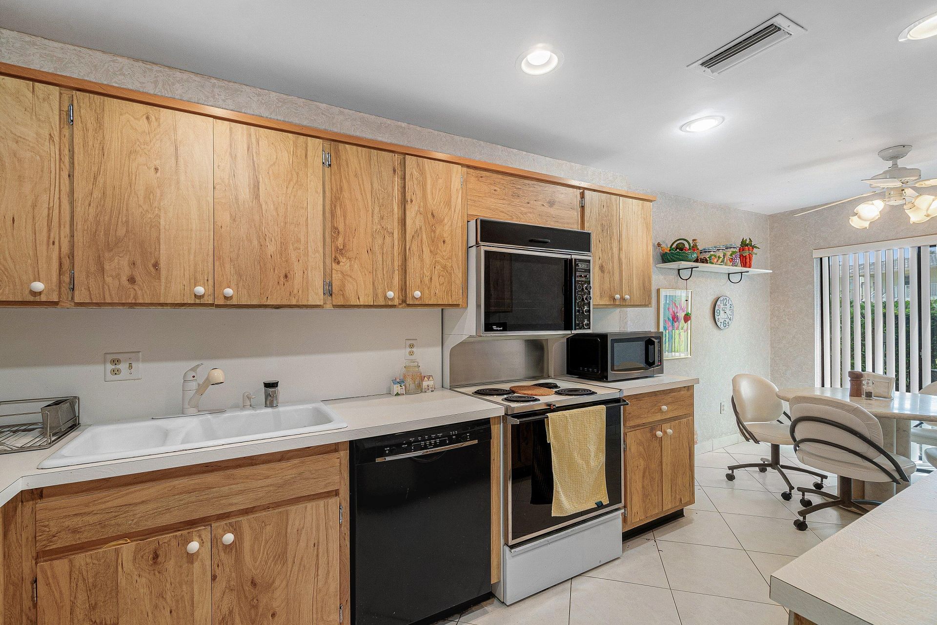 13 Westgate Lane, Unit 13B, Boynton Beach, FL 33436 Photo