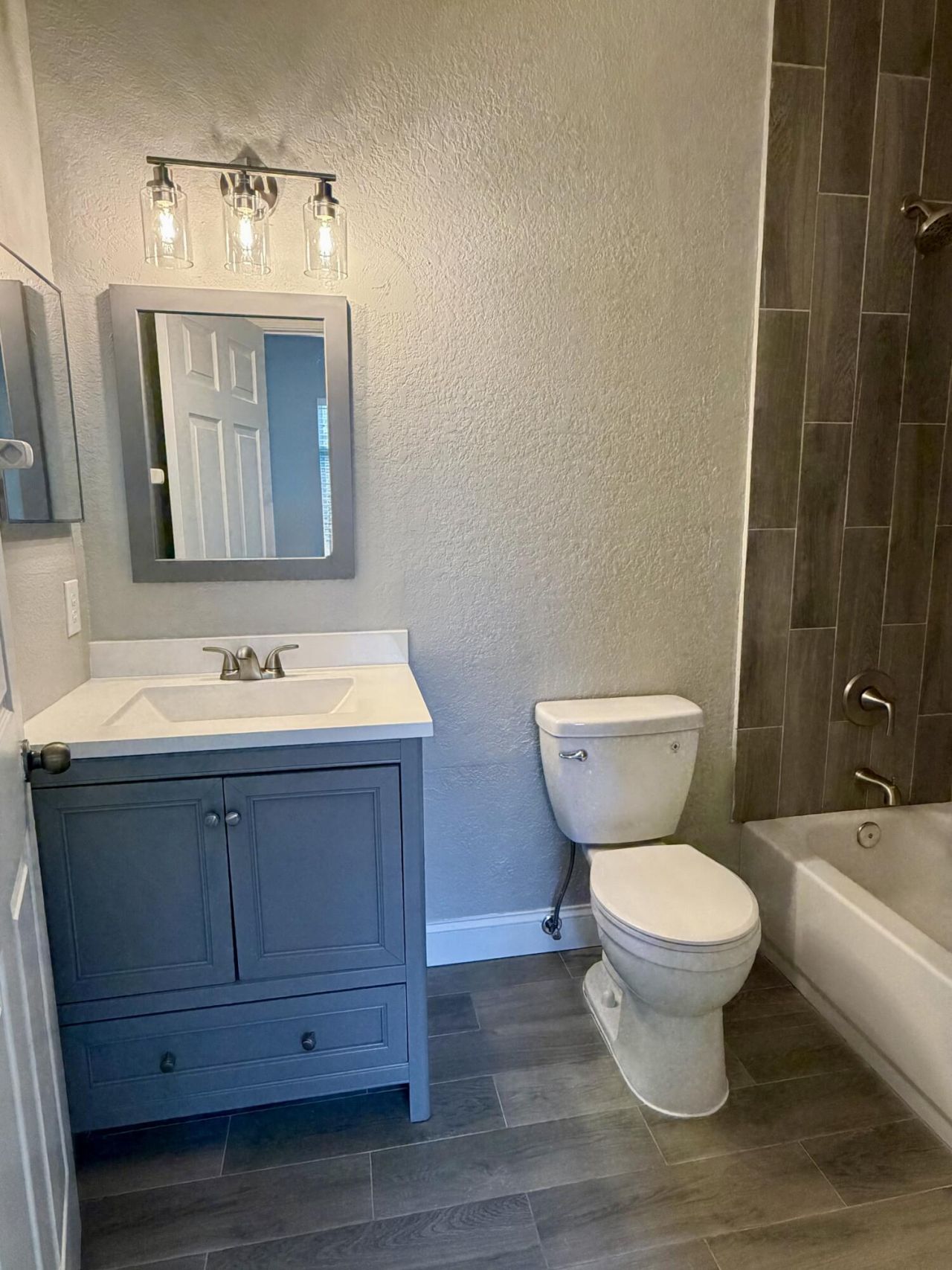 8884 N Isles Circle, Tamarac, FL 33321 Photo