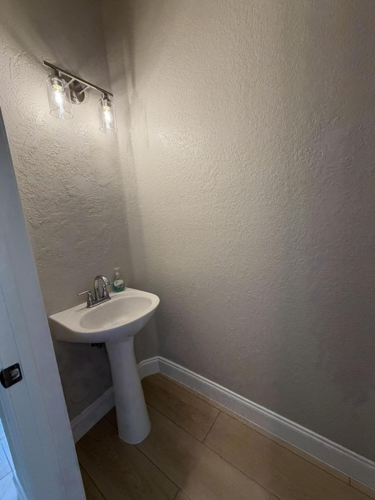 8884 N Isles Circle, Tamarac, FL 33321 Photo