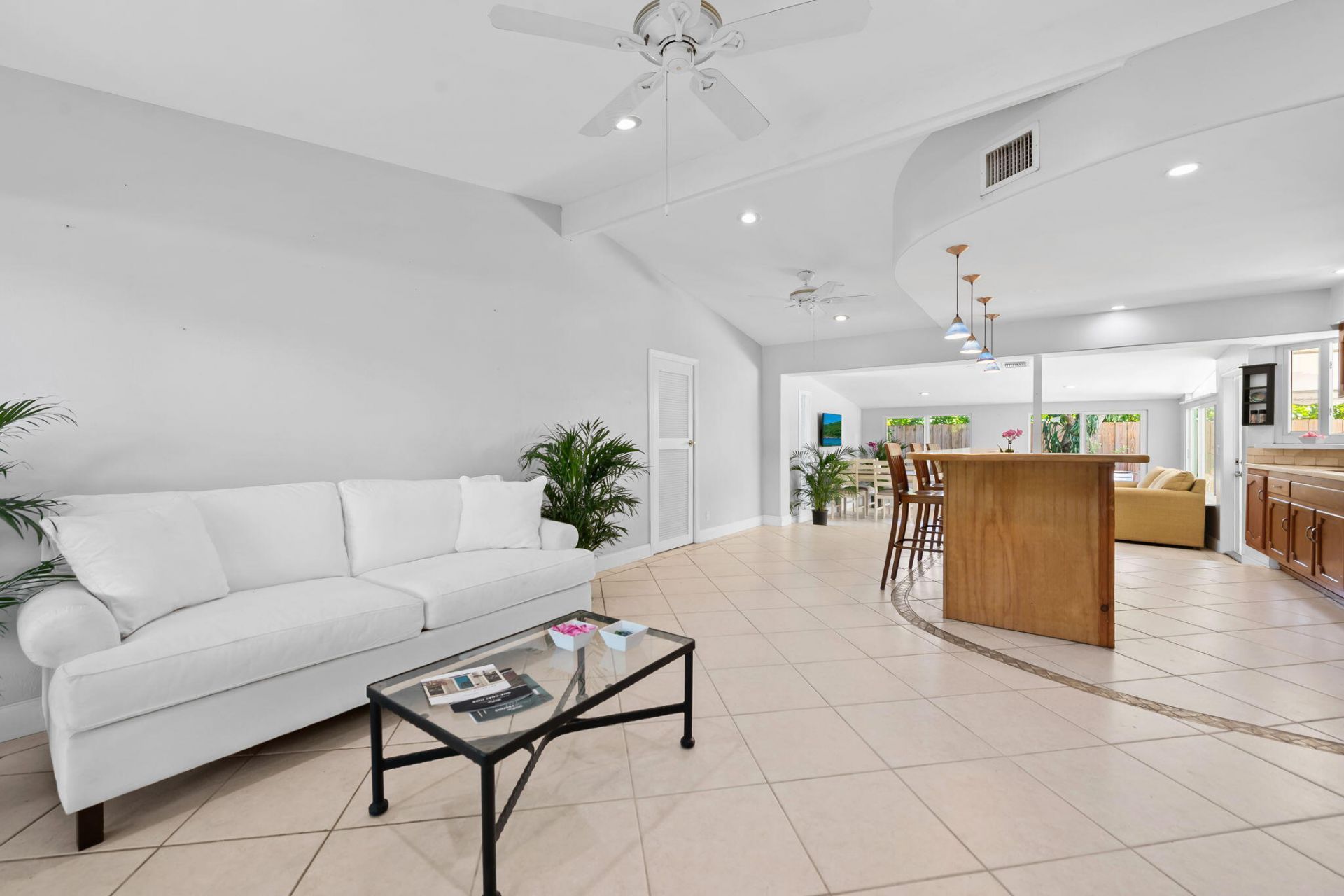 1636 NE 7th Terrace, Fort Lauderdale, FL 33305 Photo