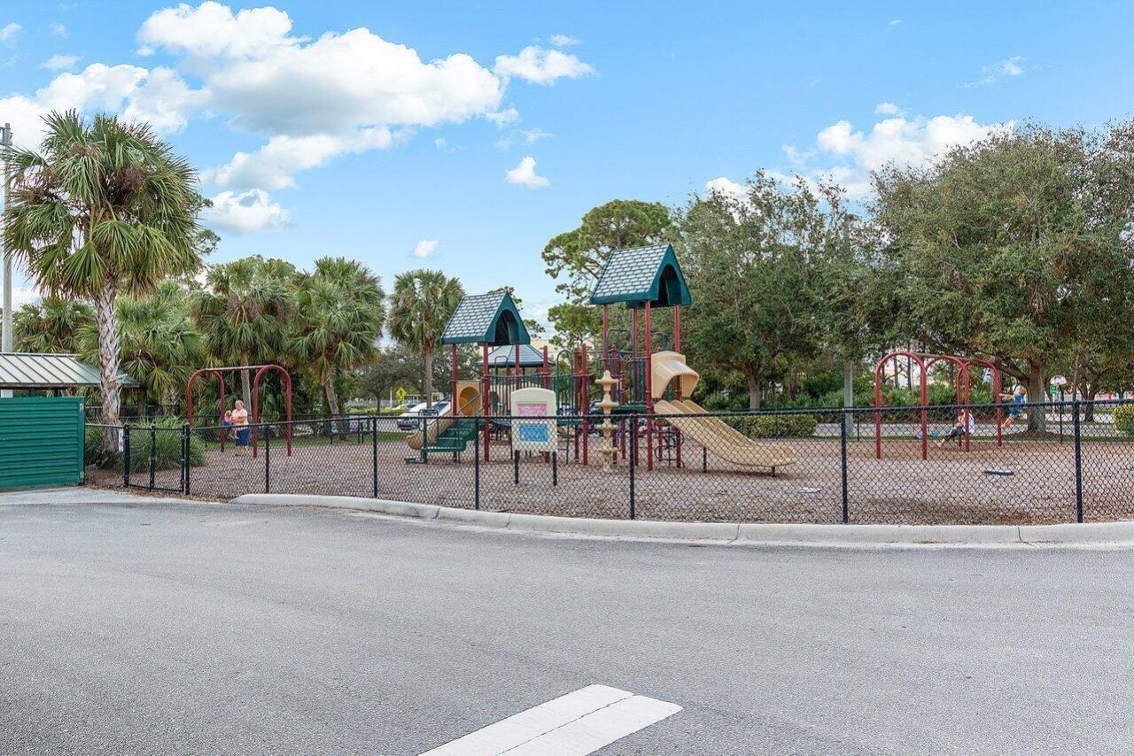 1131 N Prescott Drive, Jupiter, FL 33458 Photo