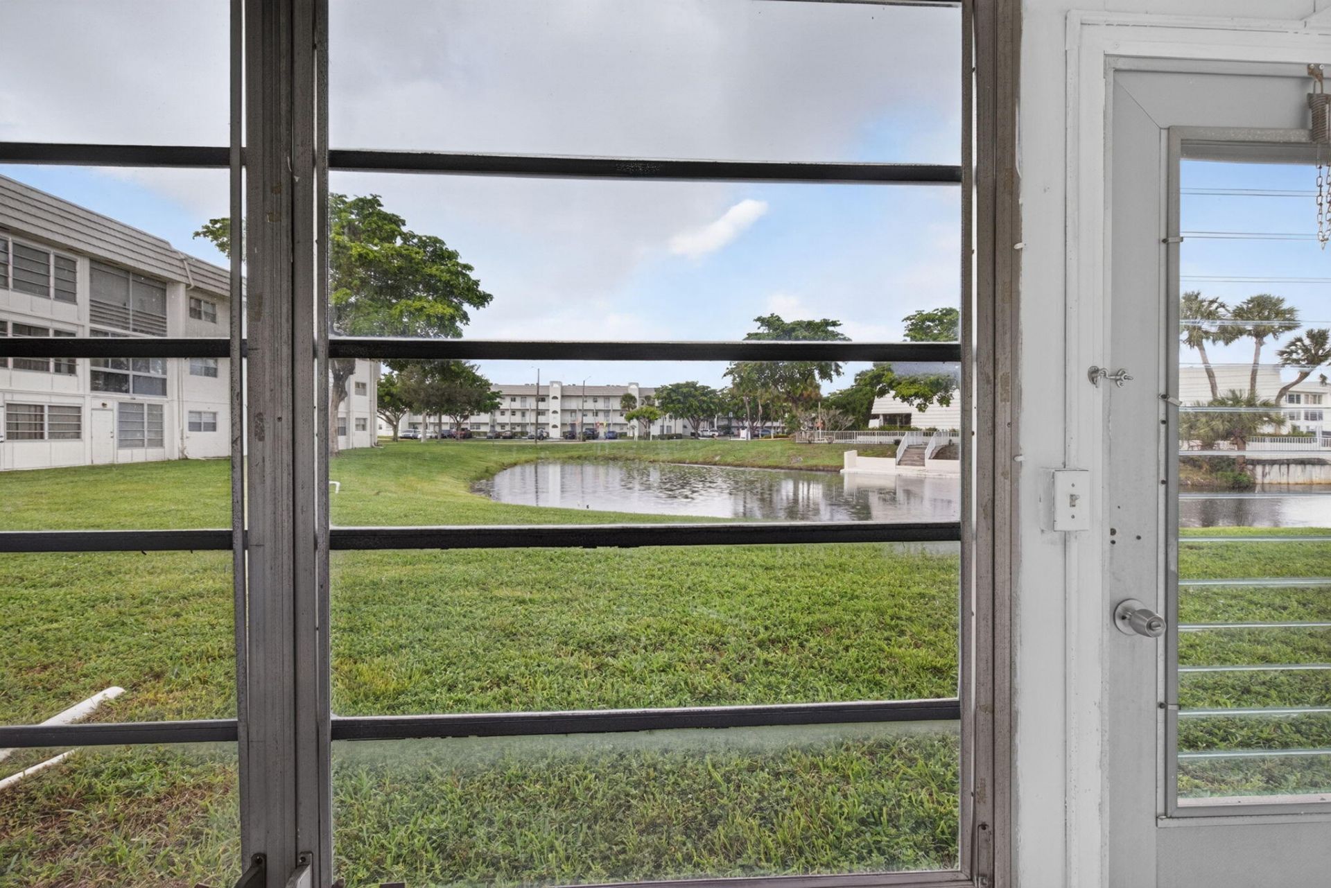 8100 Sunrise Lakes Boulevard, Unit 109, Sunrise, FL 33322 Photo