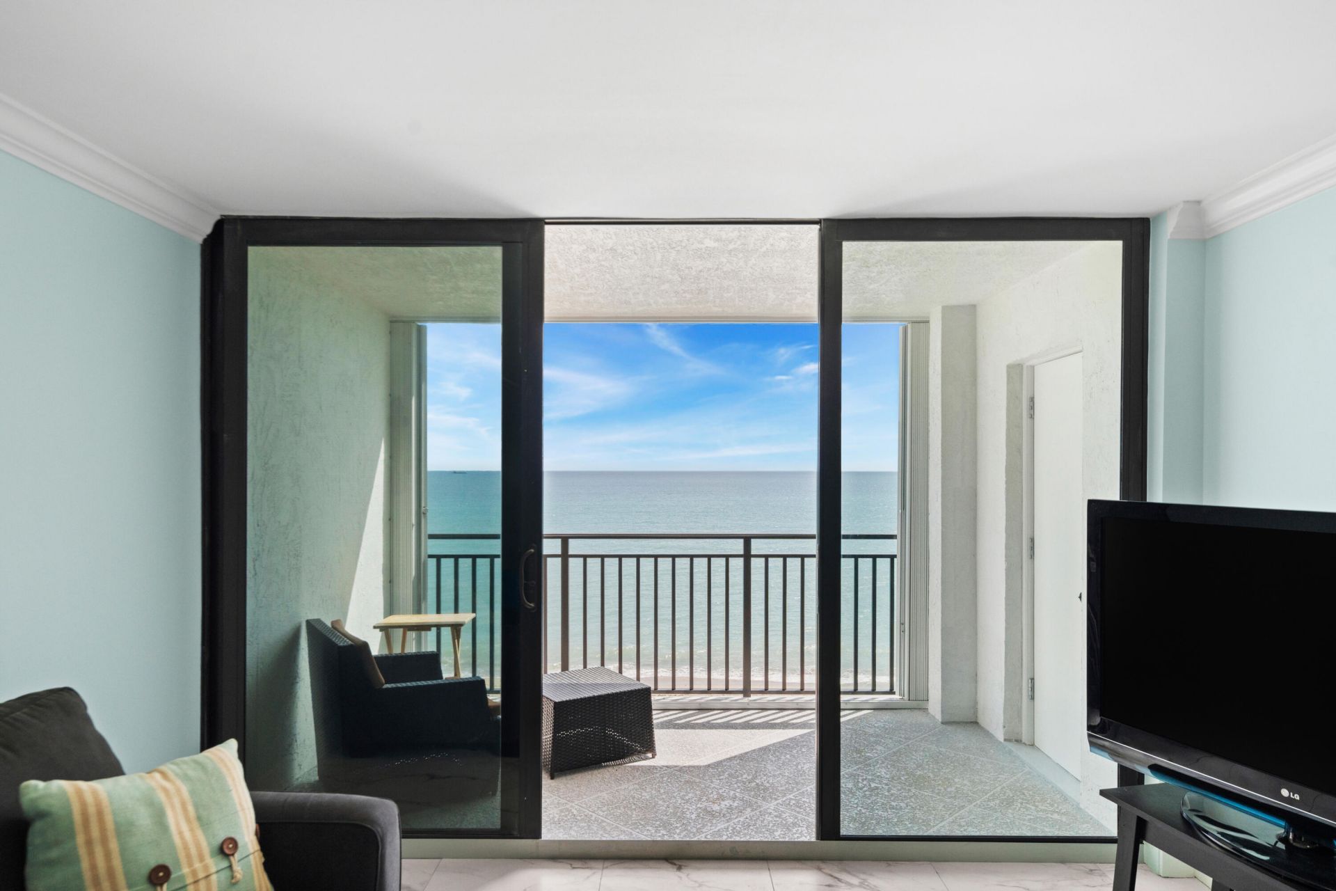 10102 S Ocean Drive, Unit 705A, Jensen Beach, FL 34957 Photo