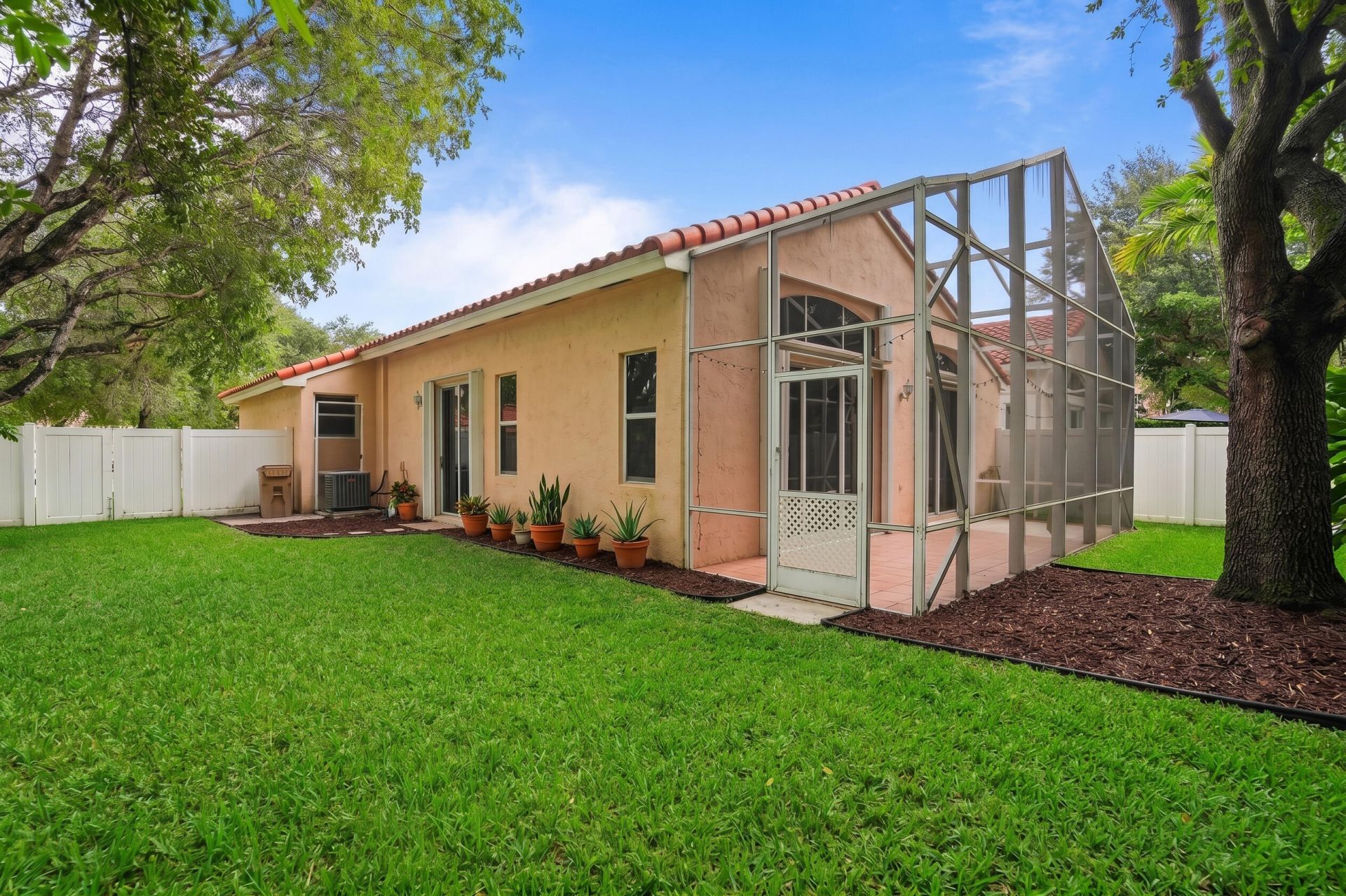 15298 SW 49th Street, Davie, FL 33331 Photo
