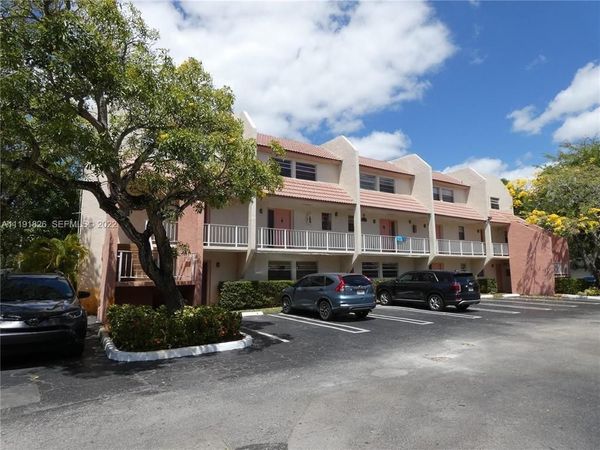 3750 NW 115TH Way, Unit 10-1, Coral Springs, FL 33065