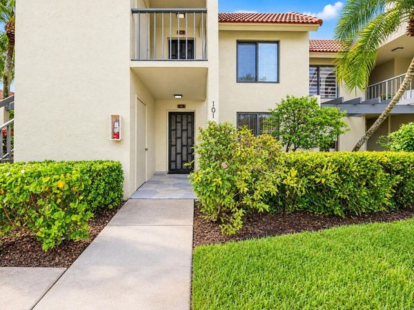 5640 Fairway Park Drive, Unit 101, Boynton Beach, FL 33437