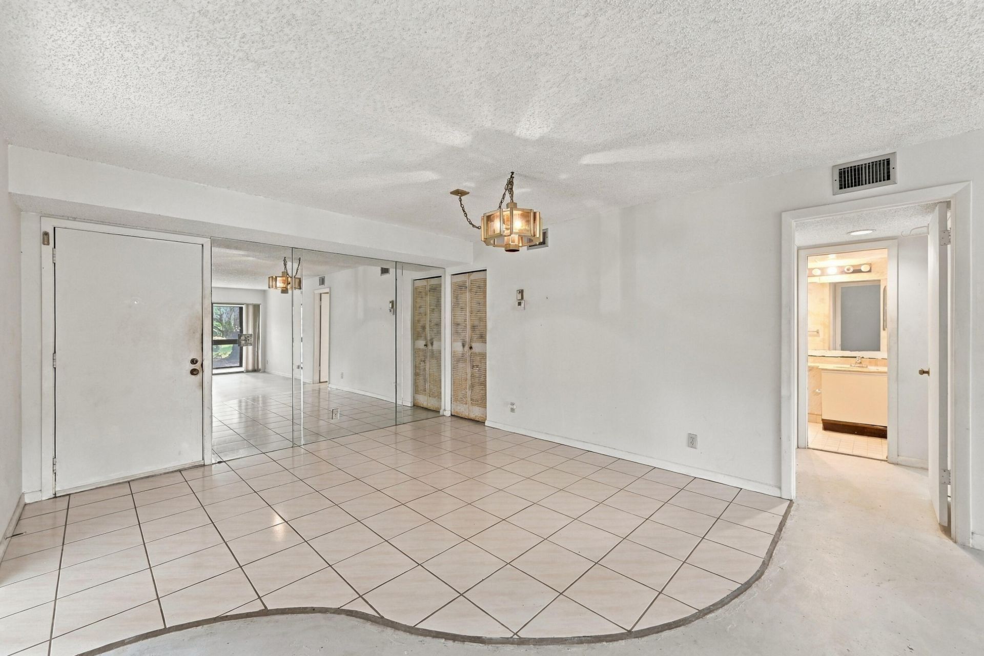 5640 Fairway Park Drive, Unit 101, Boynton Beach, FL 33437 Photo