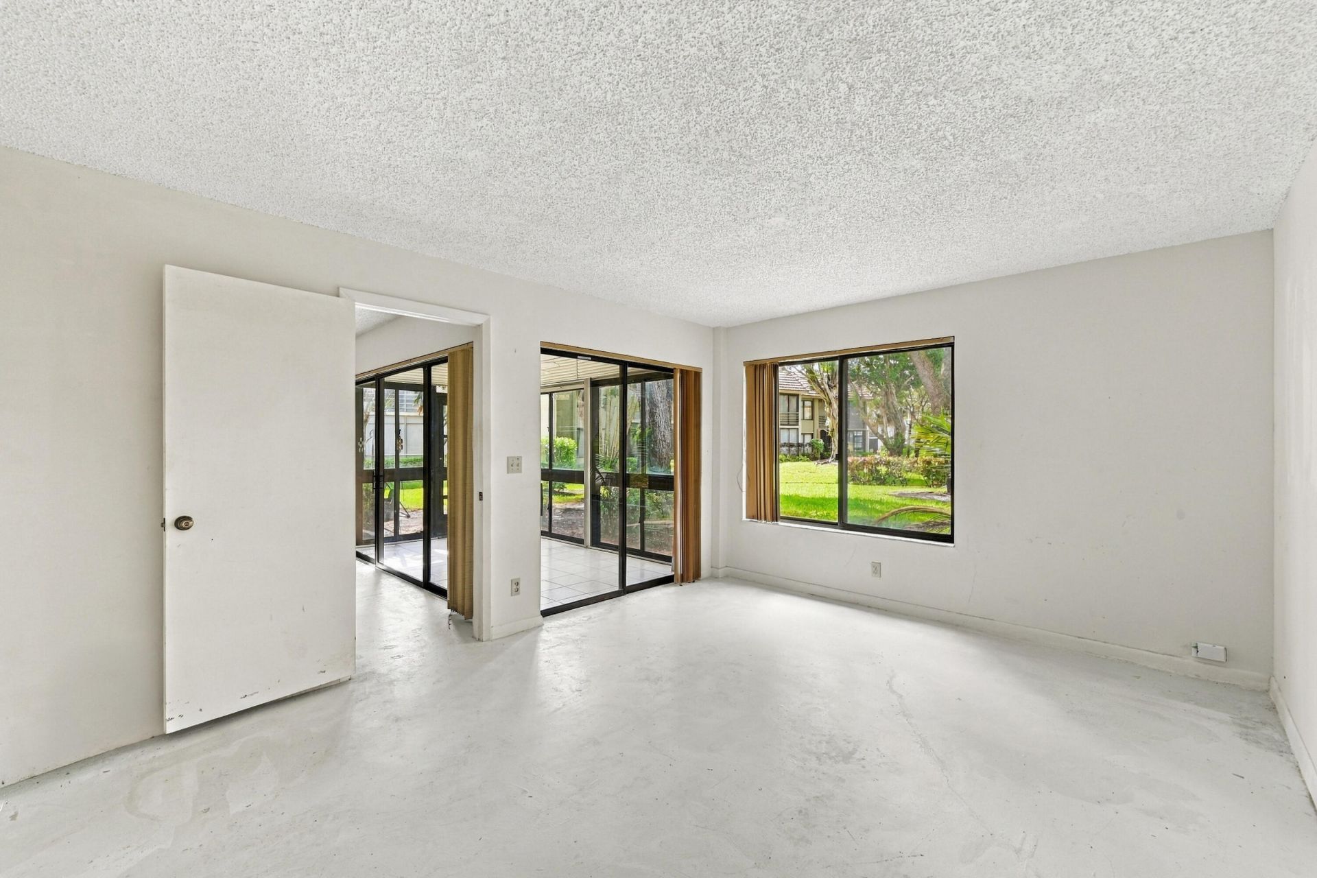 5640 Fairway Park Drive, Unit 101, Boynton Beach, FL 33437 Photo