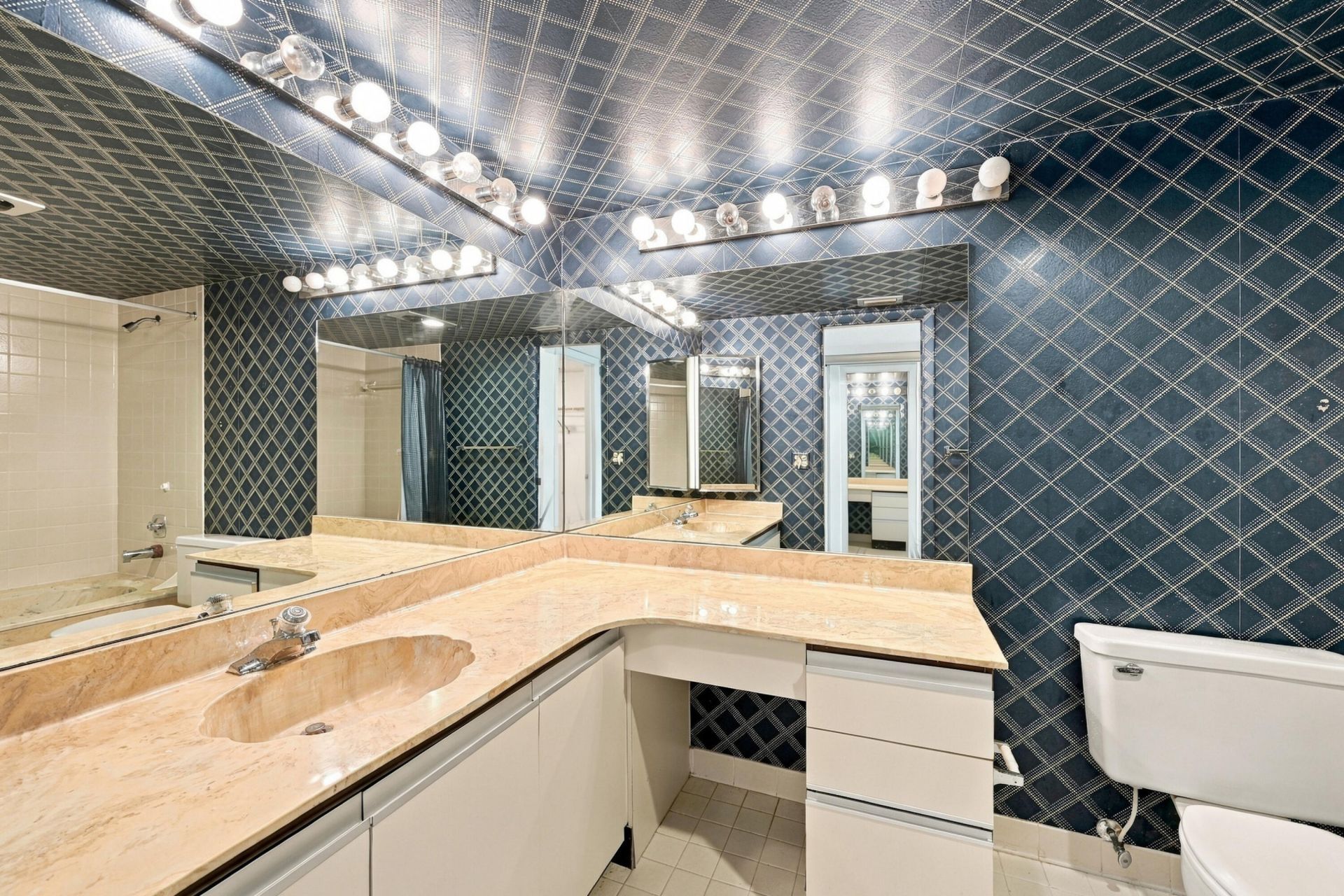 5640 Fairway Park Drive, Unit 101, Boynton Beach, FL 33437 Photo