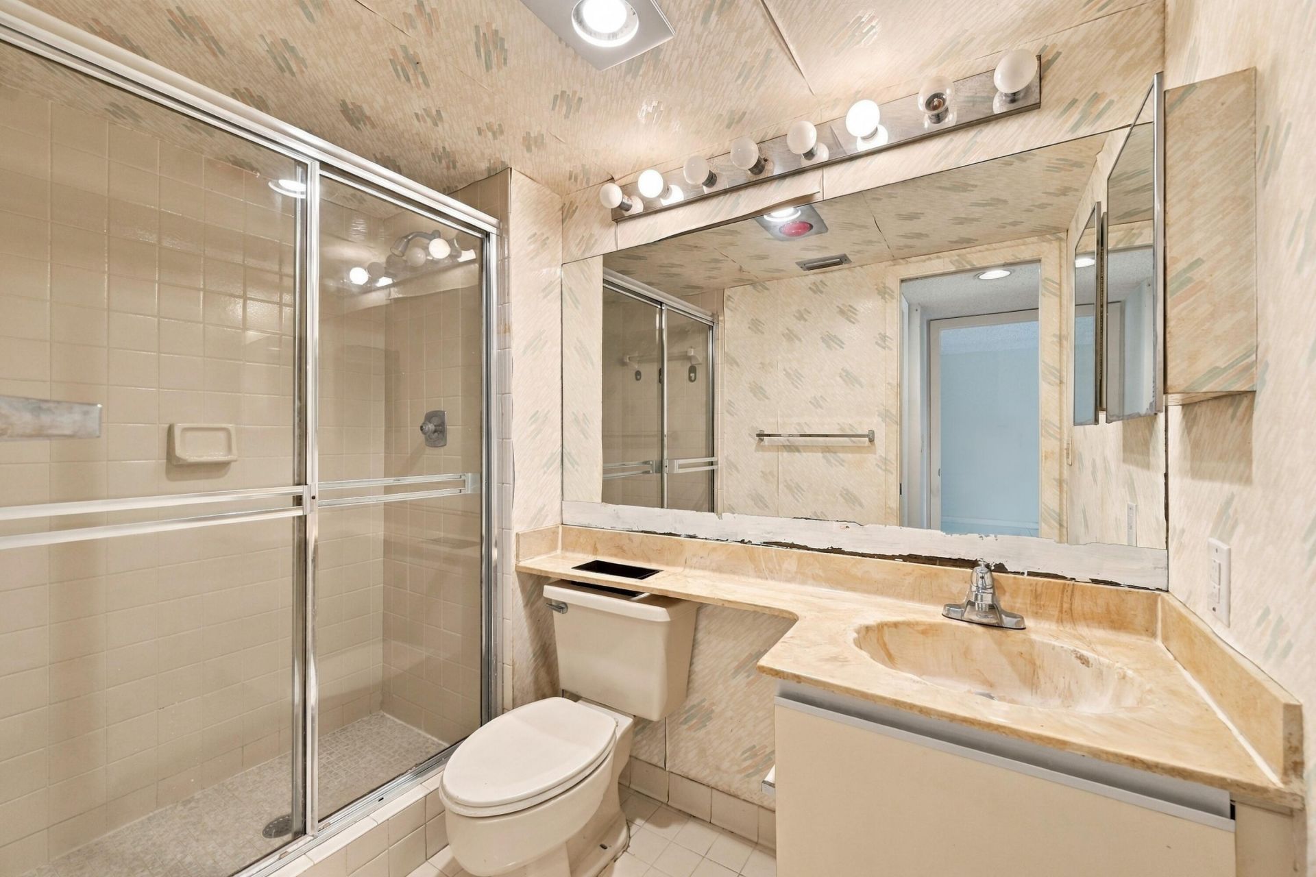 5640 Fairway Park Drive, Unit 101, Boynton Beach, FL 33437 Photo