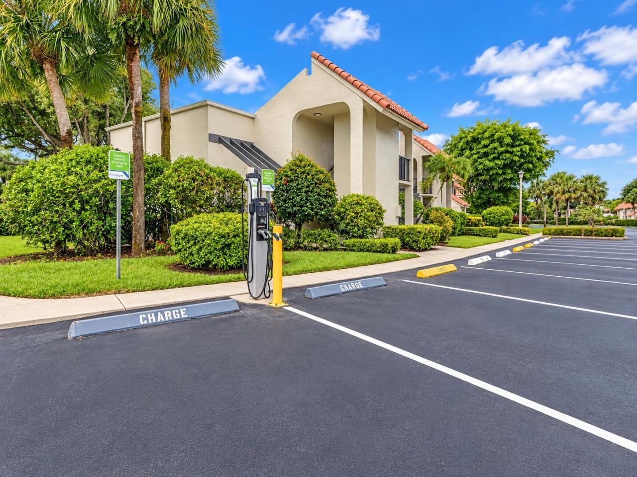 5640 Fairway Park Drive, Unit 101, Boynton Beach, FL 33437 Photo