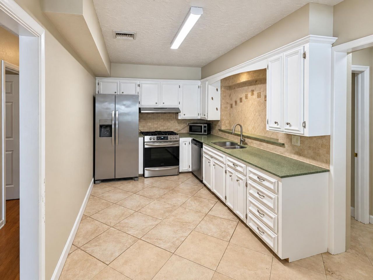 211 Dartmouth Drive, Lake Worth Beach, FL 33460 Photo