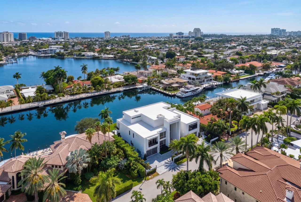 414 Royal Plaza Drive, Fort Lauderdale, FL 33301 Photo