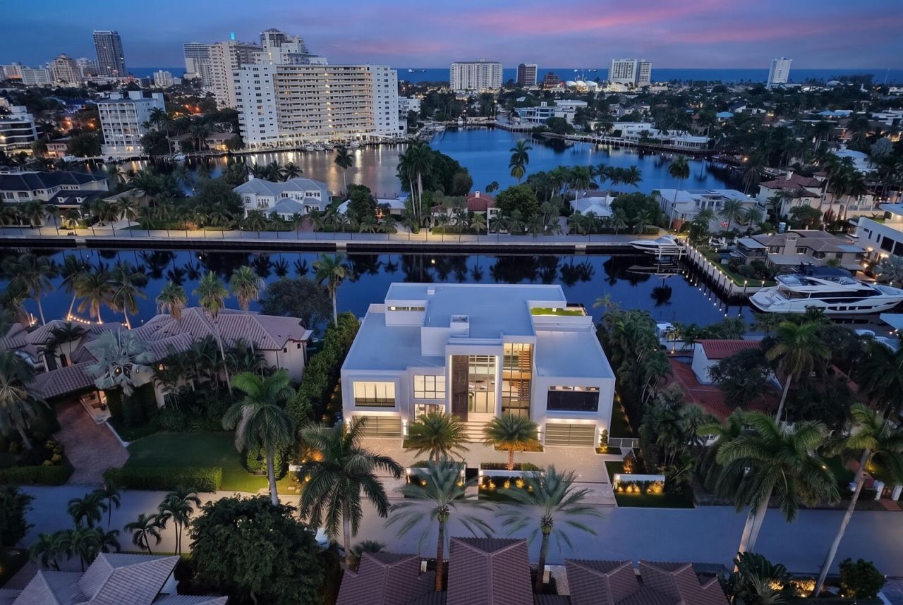 414 Royal Plaza Drive, Fort Lauderdale, FL 33301 Photo
