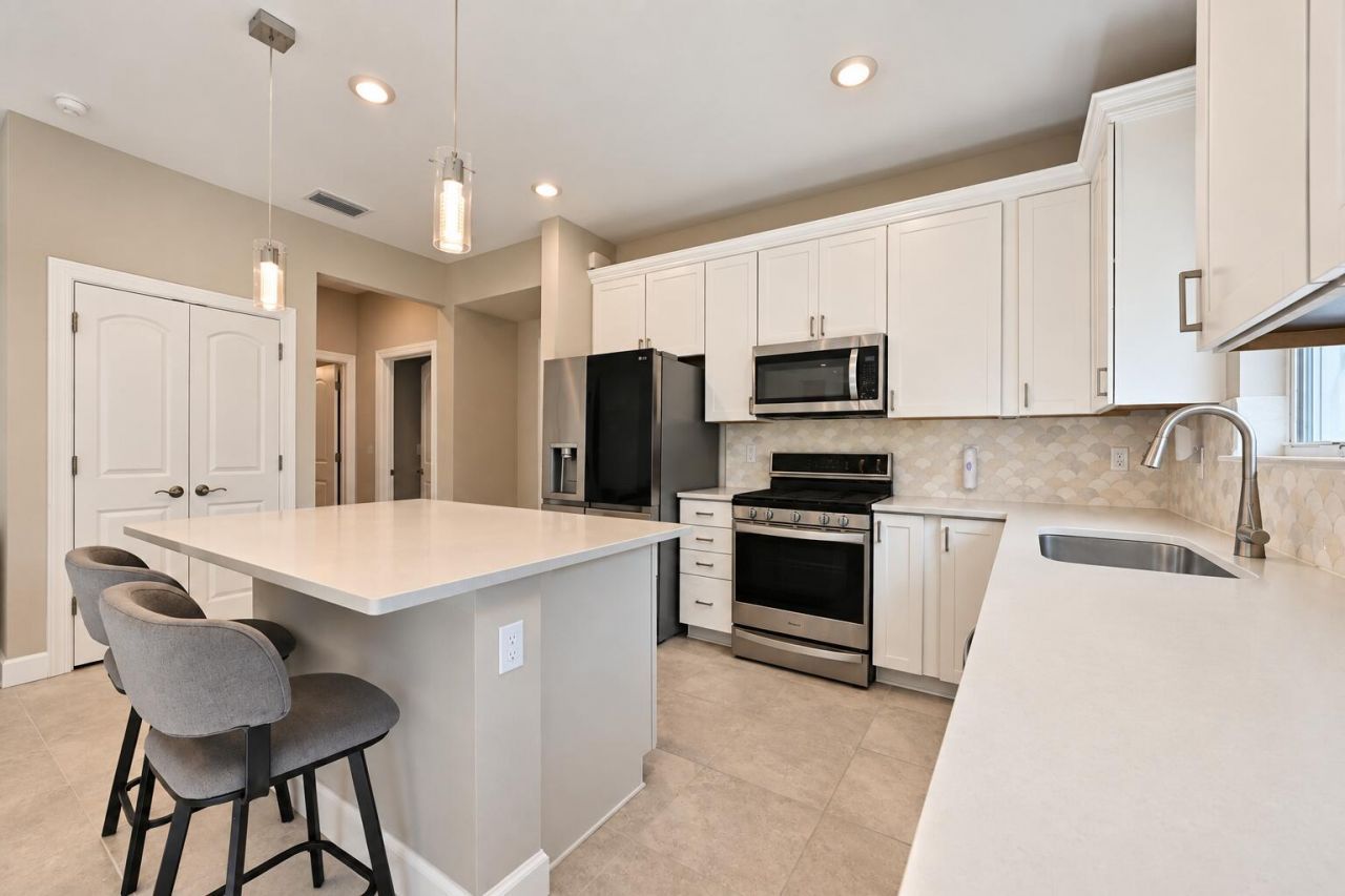 13249 SW Vermillion Circle, Port Saint Lucie, FL 34987 Photo
