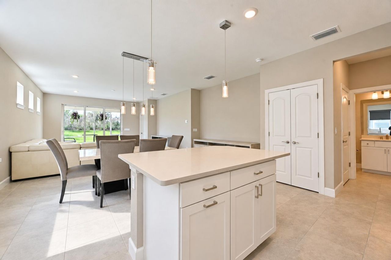 13249 SW Vermillion Circle, Port Saint Lucie, FL 34987 Photo