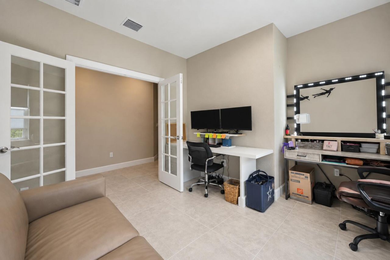 13249 SW Vermillion Circle, Port Saint Lucie, FL 34987 Photo
