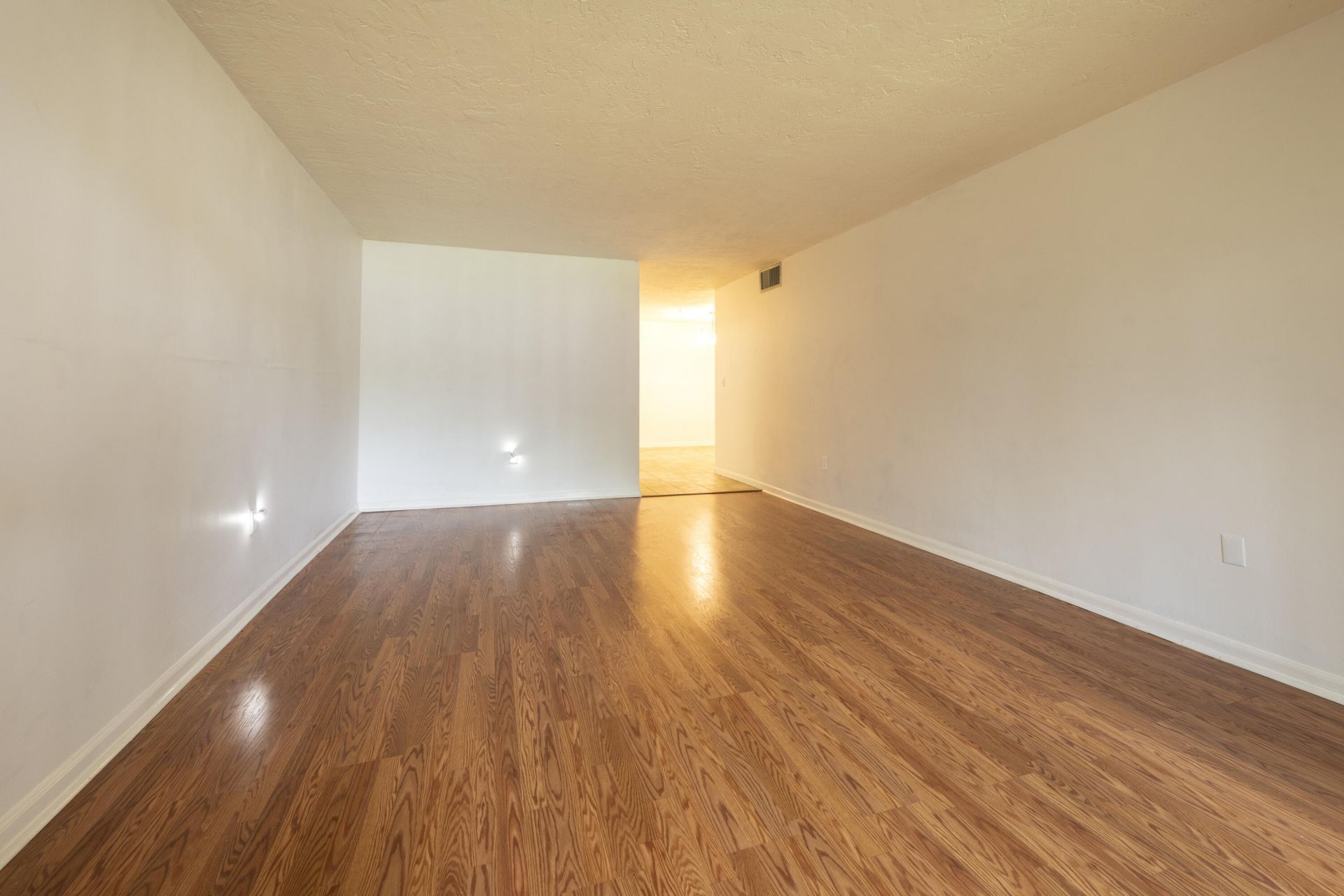 7300 NW 17th Street, Unit 105, Plantation, FL 33313 Photo