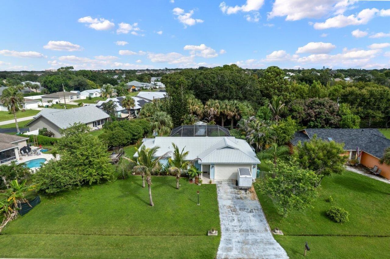 2321 SE Maslan Avenue, Port Saint Lucie, FL 34952 Photo