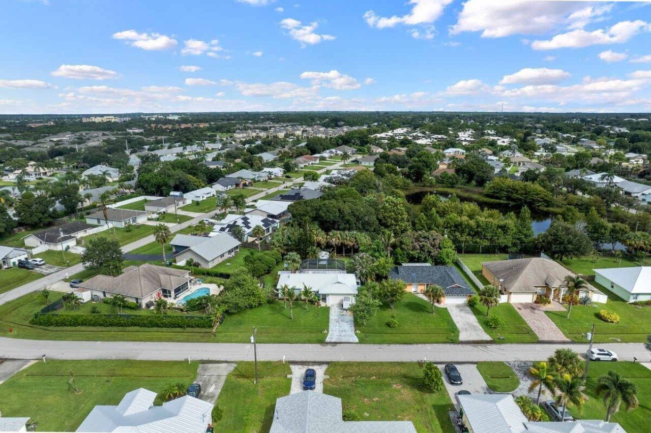 2321 SE Maslan Avenue, Port Saint Lucie, FL 34952 Photo