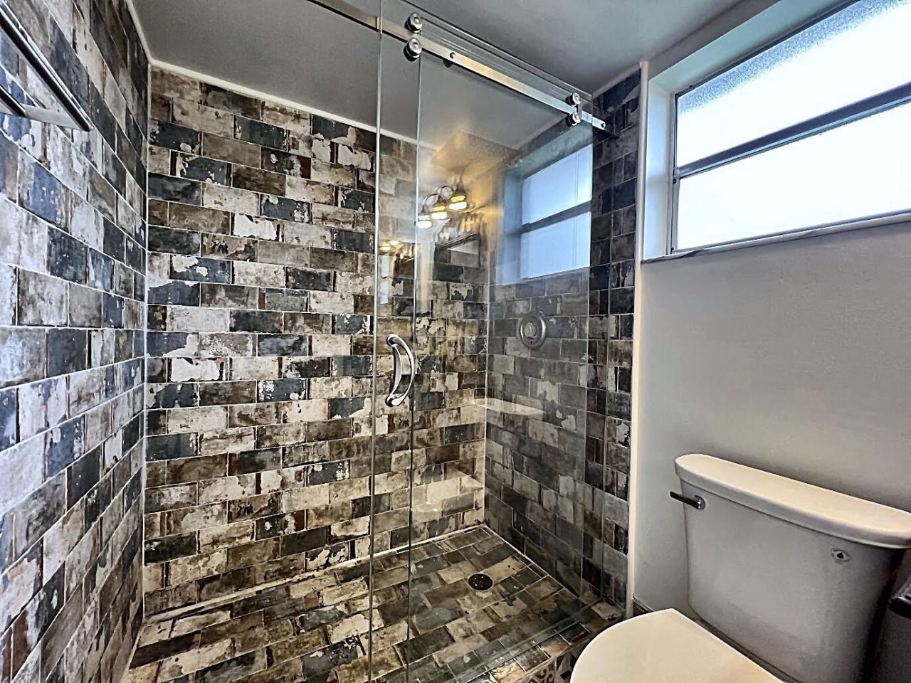 719 Gardens Drive, Unit 206, Pompano Beach, FL 33069 Photo
