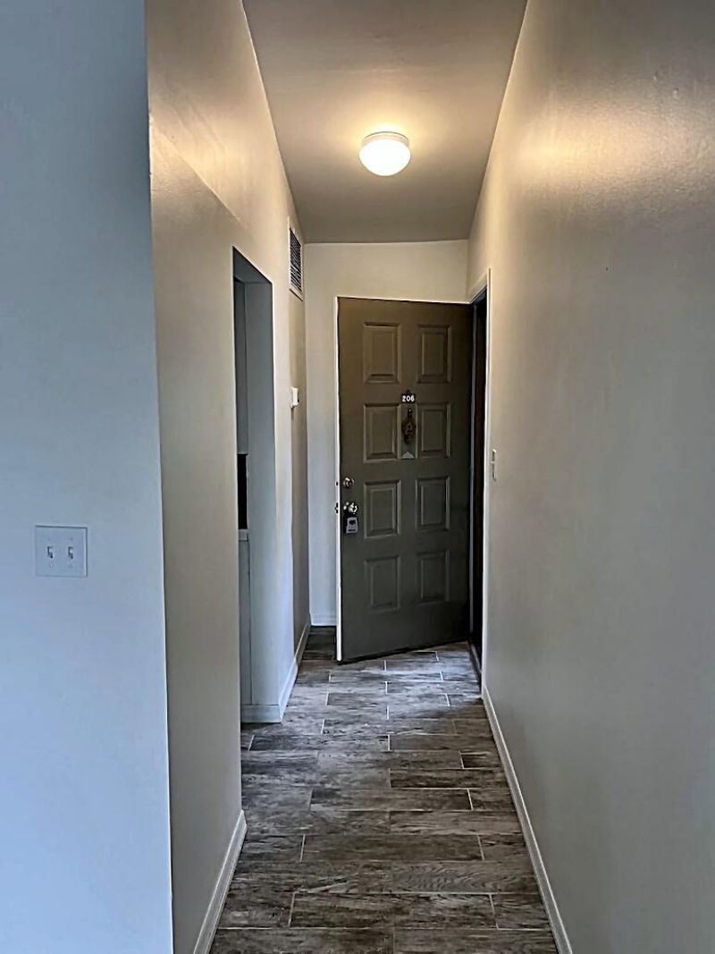 719 Gardens Drive, Unit 206, Pompano Beach, FL 33069 Photo