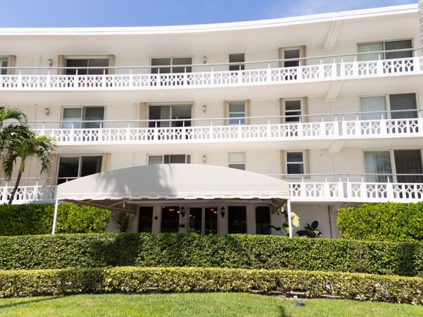 139 SUNRISE Avenue, Unit 107, Palm Beach, FL 33480