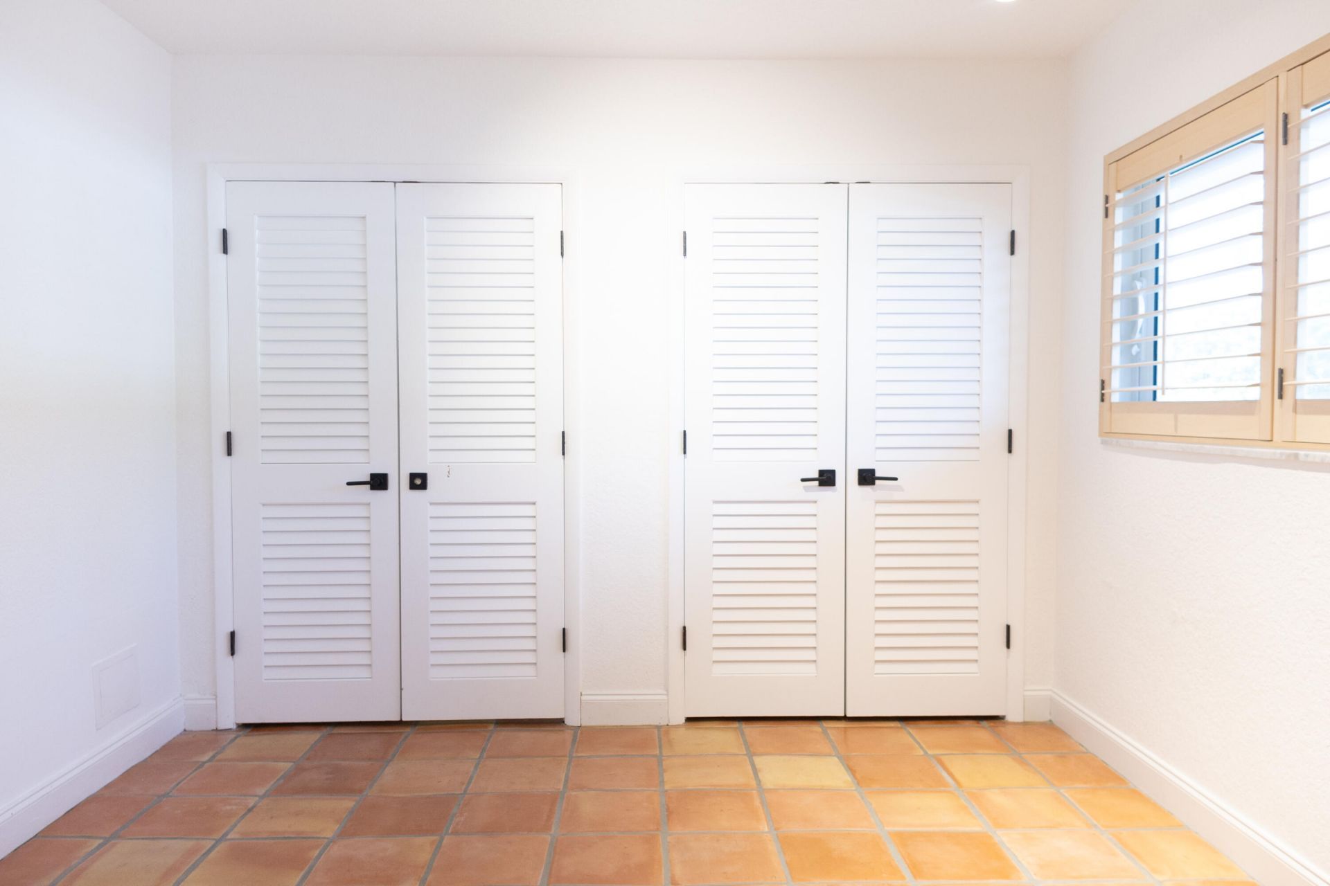 139 Sunrise Avenue, Unit 107, Palm Beach, FL 33480 Photo